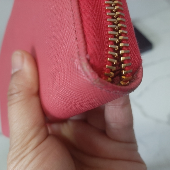 Prada pink wallet - Picture 9 of 16